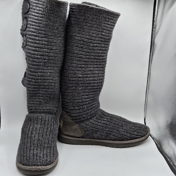 Ugg Australia 5 button 17.5" tall sweater style foldable boots size 9 - Picture 11 of 15